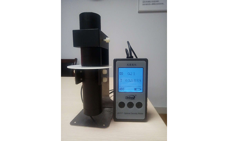 LS117便攜式透光率儀測(cè)量乳白材料